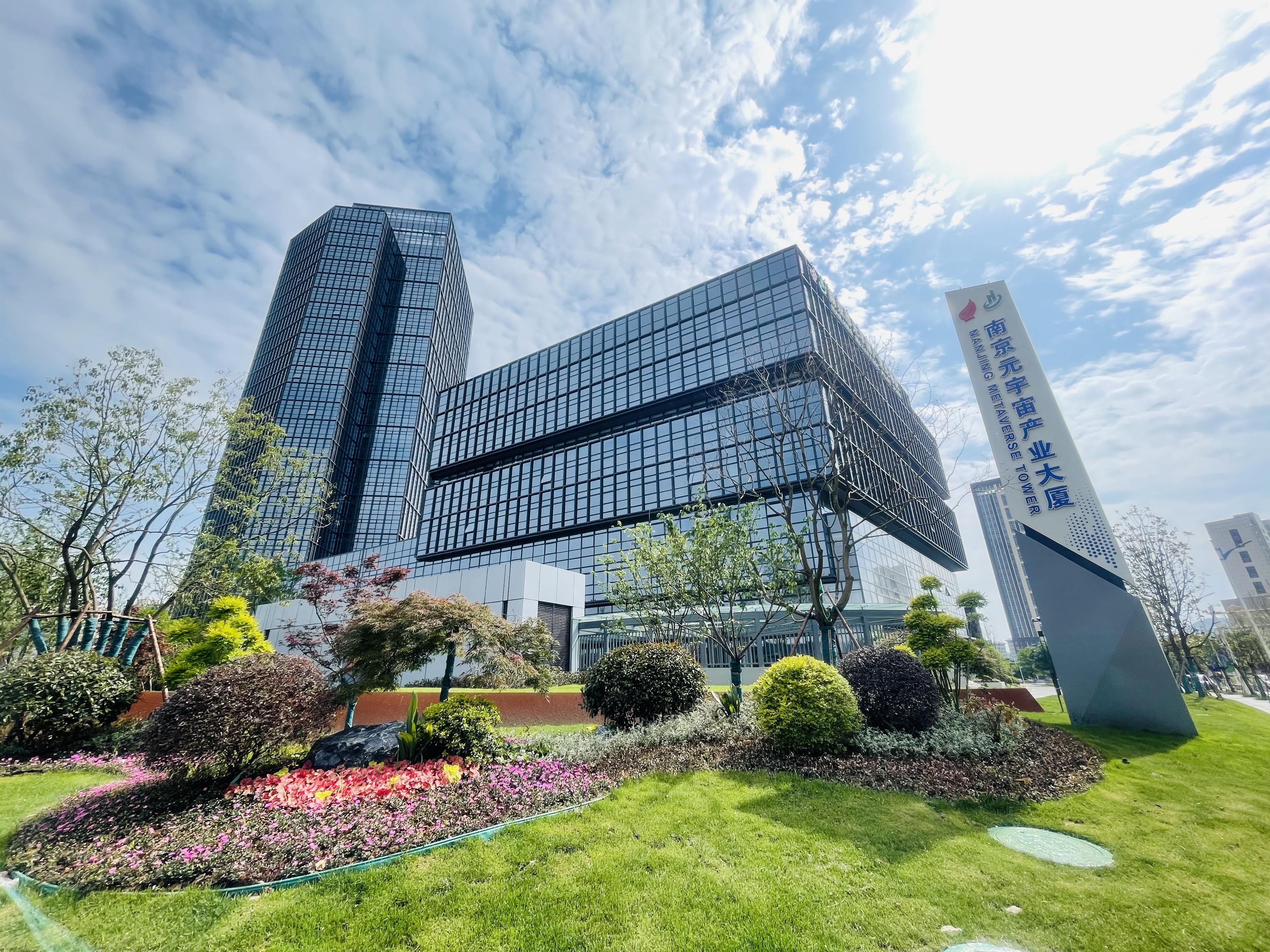 �Ͼ�Ԫ�����B